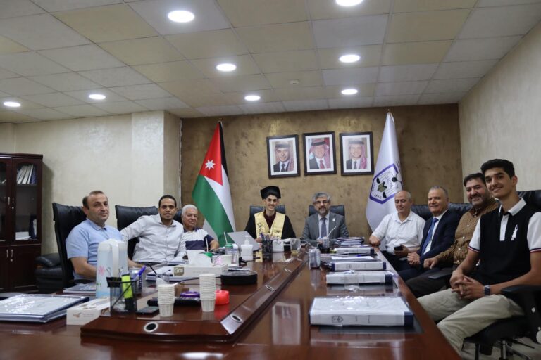 تكرم ابن الزميل باسل قشلان لحصوله على المرتبة الأولى في الفرع الصناعي